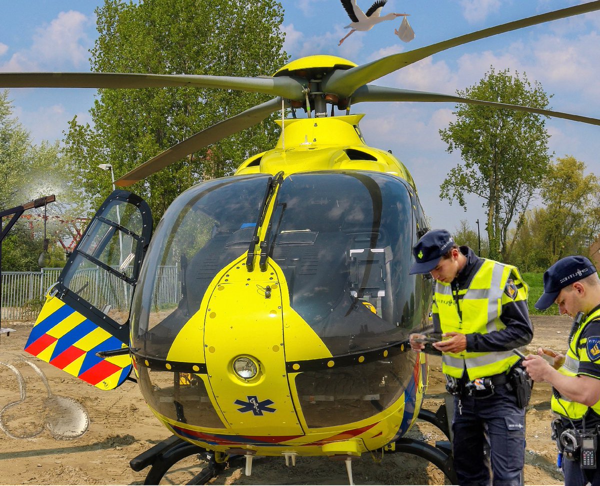 Visit Urk tweet media