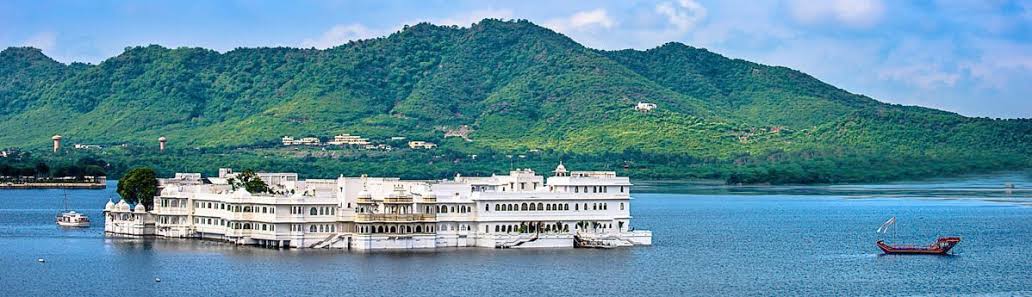 Oyepriyankasun's tweet photo. this is not maldives    ❎
this is not lakshadweep ❎

this is mharo rajasthan ❤️🫡
#Lakshdweep | #Maldivians https://t.co/8KuMt1j7Ae