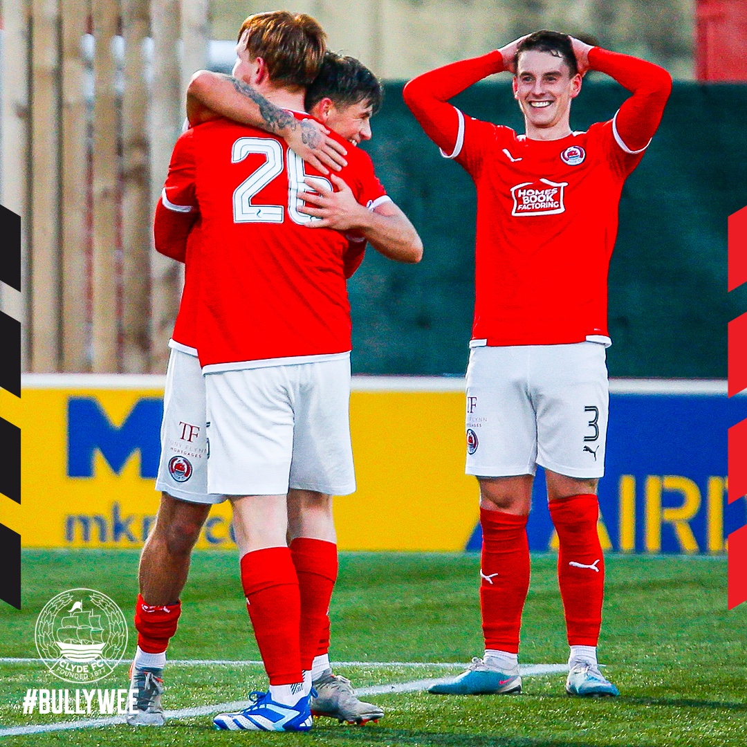 😱 We had the same reaction as Robbie Leitch watching Alex King's goal #bullywee