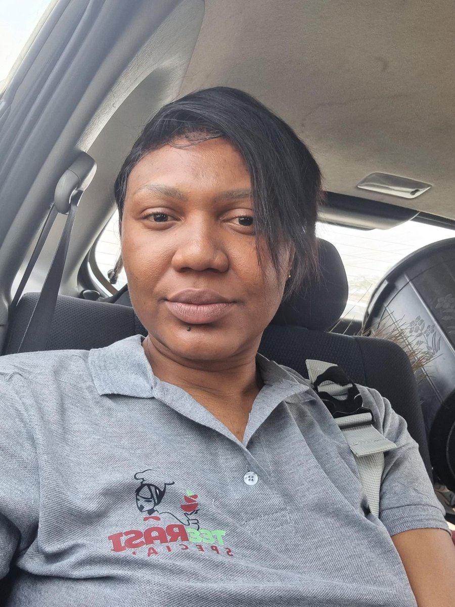 obianuju_pc's tweet photo. Senior manchi… ABOBI 🙌

I salute ooo… 🤗

you end up looking like a man, after fighting men all your lives 🫵

 Eyebags and wrinkles on fleek 💅 . . . 

Ijay you will crumble for deceiving young ladies and married women all these years on facebook.🫵 https://t.co/bYKQUyp3Xn