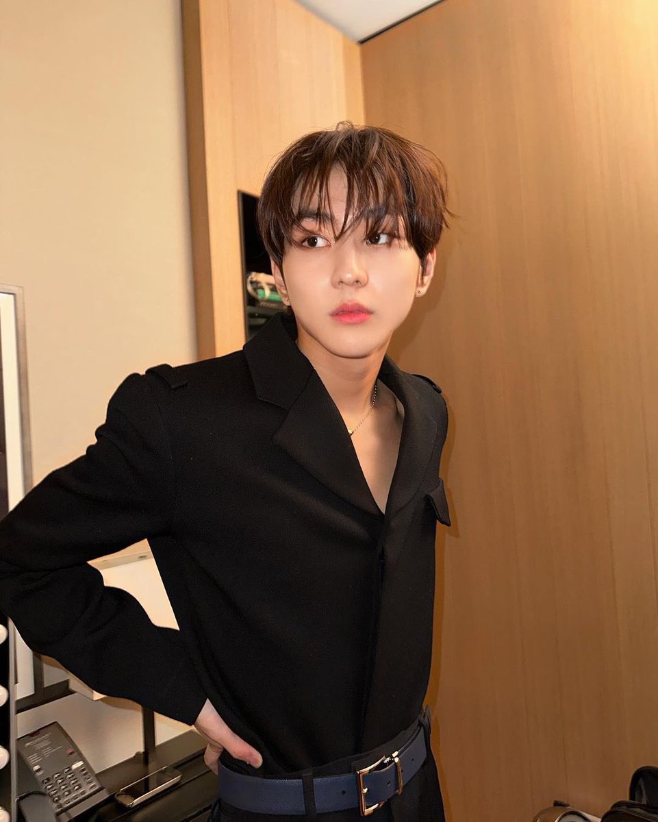 เงินทองมันเป็นของนอกกาย ดวงใจนี้มอบให้ป๊ะป๋า

ป๊ะป๋า :