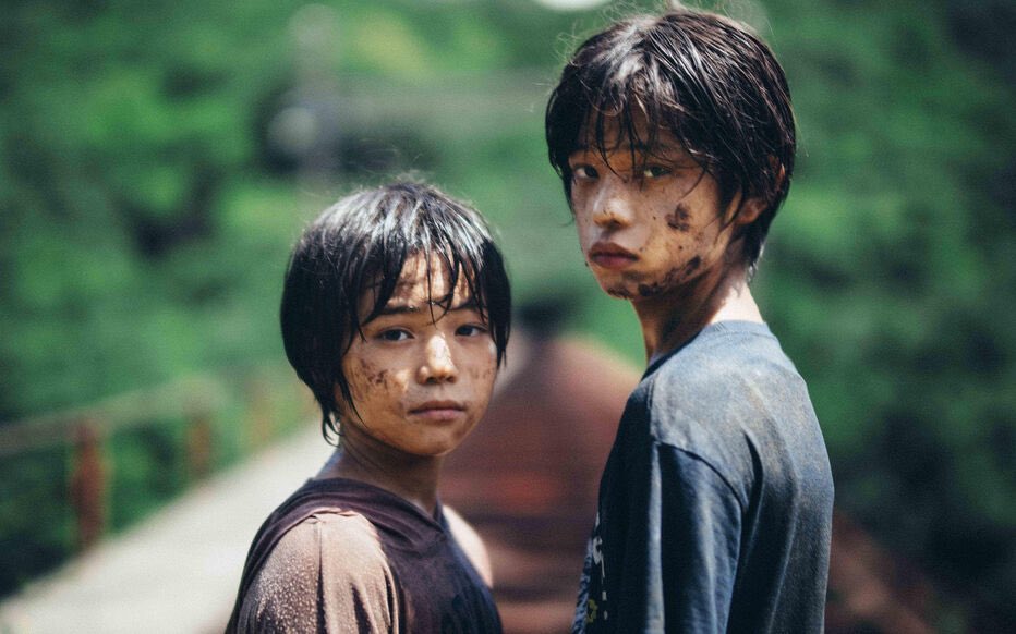 Linousaure's tweet photo. L’effet Rashomon maîtrisé à la perfection. On m’avait parlé de lenteurs, je ne les ai pas ressenties. D’une beauté, d’une poésie, d’une tendresse, d’une dureté infinie, L’innocence brise le cœur et réconforte en même temps. Le genre de film qui te fait de rire seul dans la salle https://t.co/8xit5FQgVJ