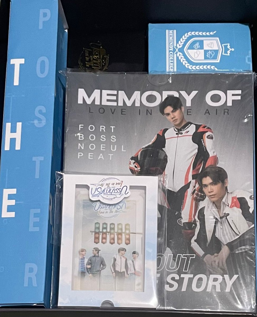 joasuhh's tweet photo. ขาย: Box Set (รักในอากาศ)

WTS Love In The Air  Box Set
(READY : indonesian 🇮🇩)
สินค้ายังอยู่ครบครับ.

หากสนใจกรุณา DM เพื่อสอบถามราคาได้

#wts #zonauang
#ตลาดนัดบรรยากาศรัก
#ตลาดนัดบอสโนอึล 
#ตลาดนัดฟอร์ดพีท 
#บรรยากาศรัก #LoveInTheAir #BossNoeul #ShawtyBoss #Magentaboy #LITA https://t.co/B3mOO2mPiF