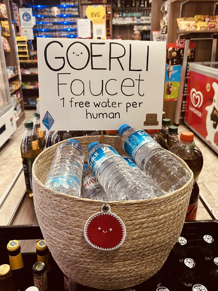 JonasSFT's tweet photo. Presenting the IRL Goerli Faucet 💧
Come to Görlitzer Bahnhof and get your free water! https://t.co/QMl9ch1n2m