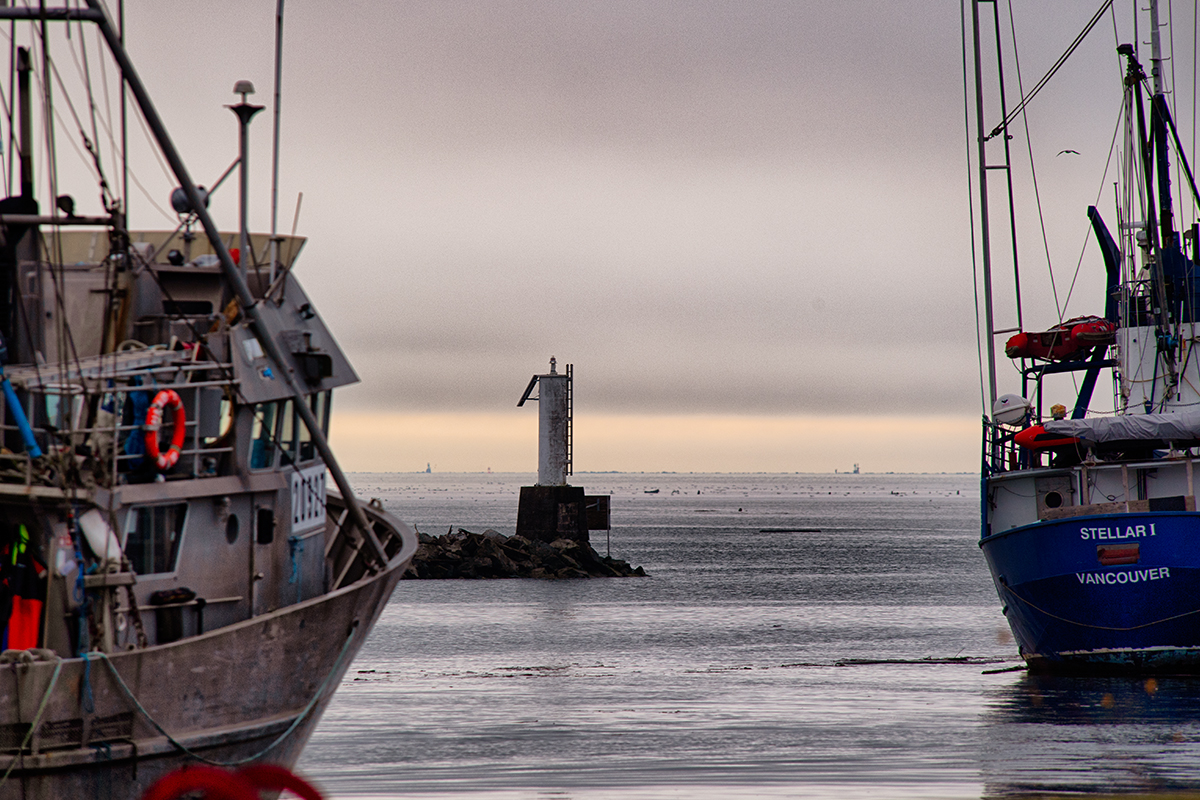 Looking out to the Strait of Georgia from Steveston.  #richmond #steveston #harbour #fishing #fishermanswharf #canada #bc #britishcolumbia #boats #workingboats #maritime