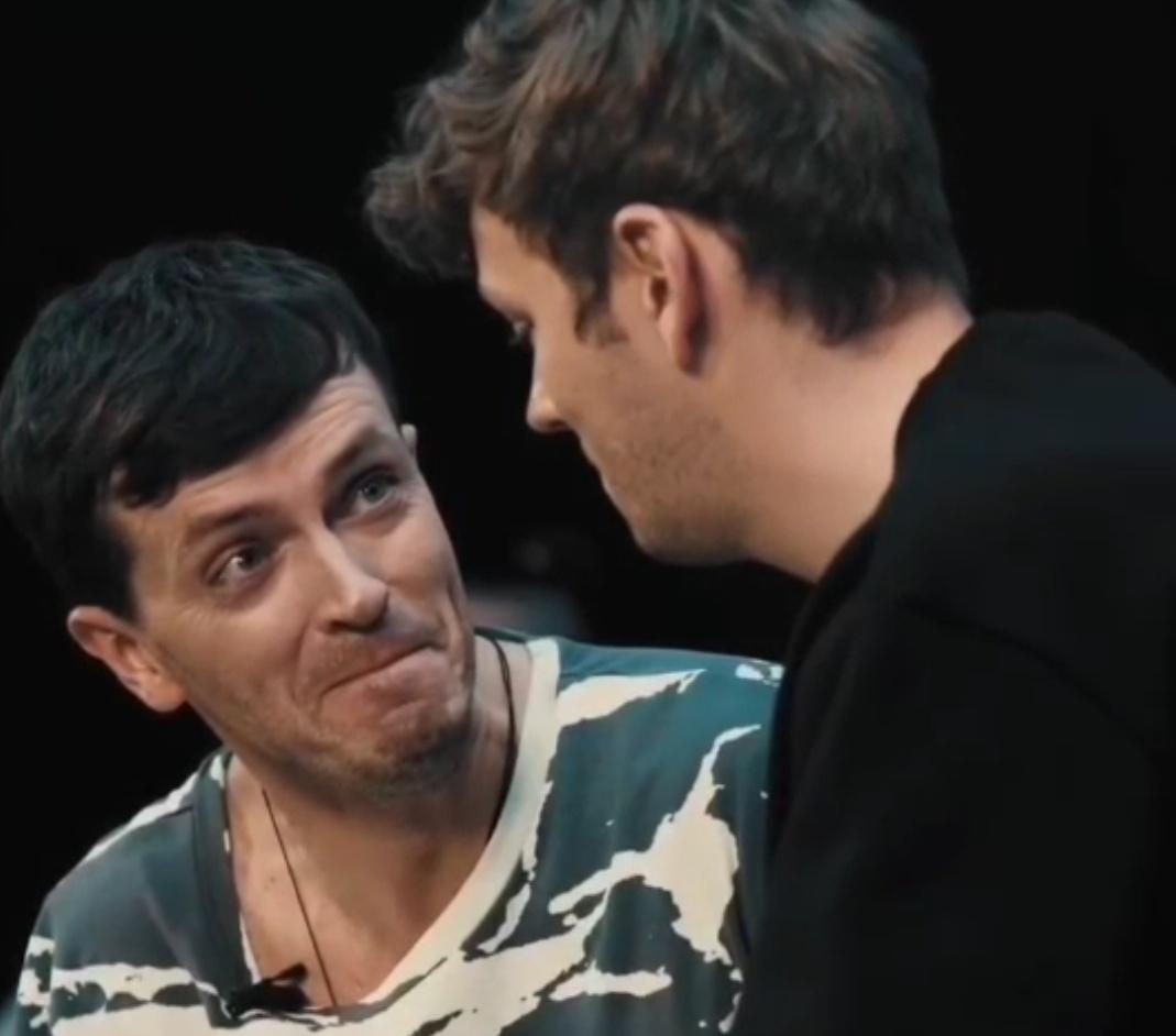 время идёт, а что-то не меняется ❤️💌