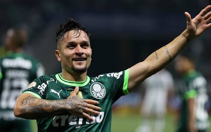 CentralDaSEP's tweet photo. 🚨🚨🚨

Artur aceita proposta do Zenit e não joga mais pelo Palmeiras.

Oferta é de 15 milhões de euros (R$ 80 milhões) fixos + 3 milhões de euros (R$ 16 milhões) em bônus por metas.

🗞 [@geglobo] https://t.co/qybrroN6tx