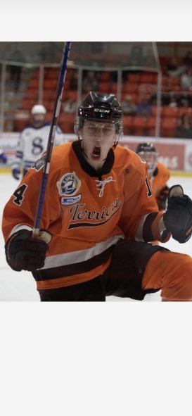 A shout out to Yorkton Terriers#14, Aiden Knutson, on his 20th birthday today!