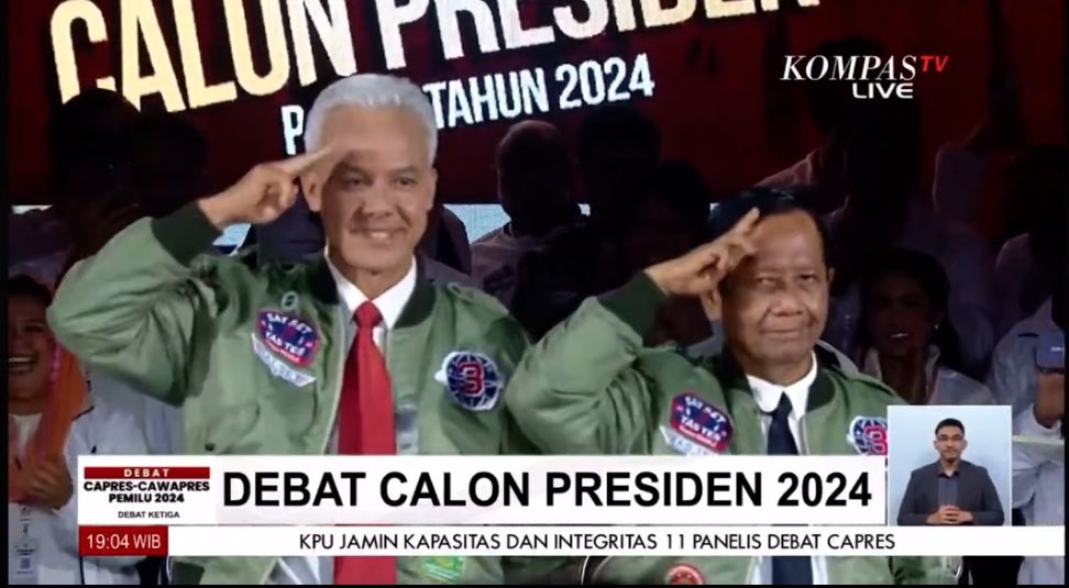 PolJokesID's tweet photo. Hormat Ketua https://t.co/JgfzIohvEC