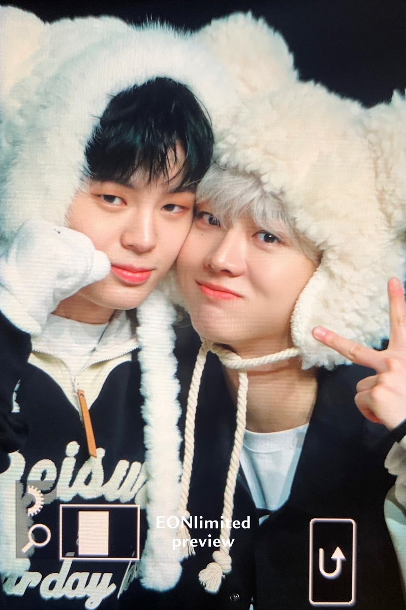 _EONlimited's tweet photo. 240107 유승언 pre

이 곰돌이 누구야아🤍

#이븐 #EVNNE #유승언 #YOOSEUNGEON #ユスンオン #刘昇彦 https://t.co/1KPEpBBVOC