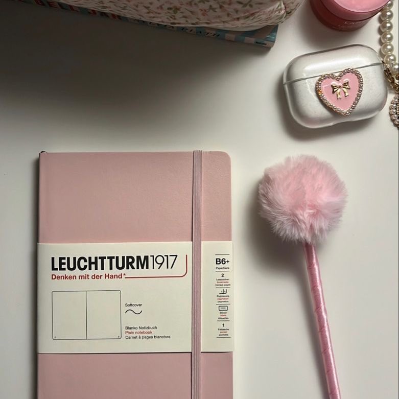 larisstudys's tweet image. NÃO CONSEGUE PAGAR CURSINHOS ONLINES OU PRESENCIAIS? segue o fio que irei te ajudar a estudar sem precisar gastar dinheiro 𓏲࣪ ˚.꒷ 𖤐