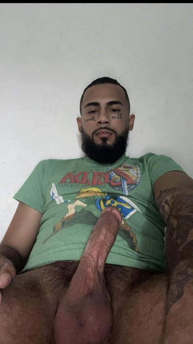 free only fans trial for first ten people 🤷🏽&zwj;♂️https://t.co/vwHeRd6DJ1 https://t.co/My4YMmVnbG