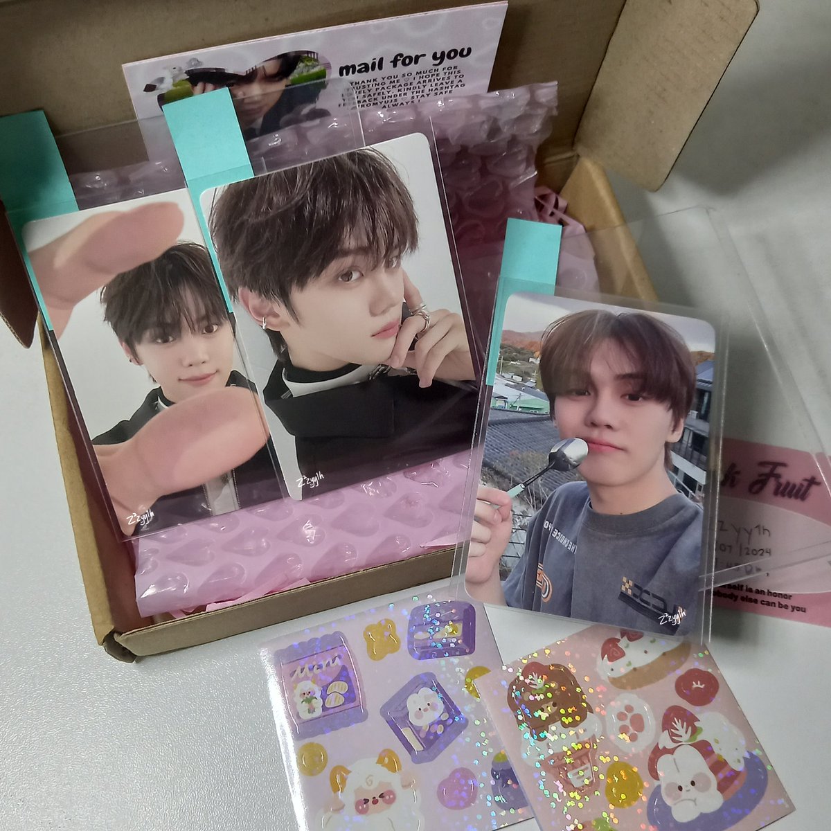 zZzyy1h's tweet photo. ꒰ 도착 ꒱ . . . YOU ♡ have #mailzZz !
from. @1oveyujs #fromyujs ᶻ𝘇𐰁
— haii, xia ! gyub kutsara is here naaa tysm for the super fast transaction 😭 and for offering him to me T-T until the next budol! https://t.co/azEtnhGRYq