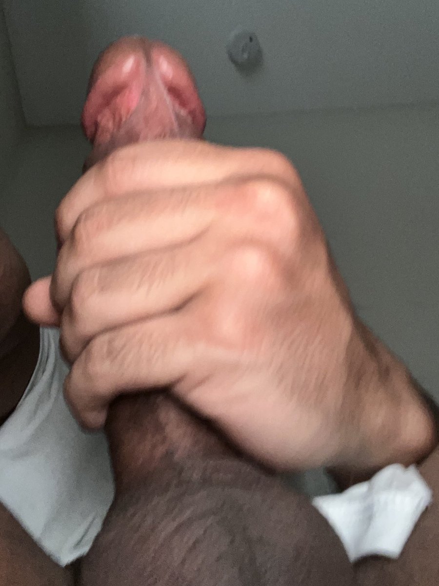 sweetkinky0's tweet photo. #bbc #bigcock #dick #gay https://t.co/zQLnLWXATT
