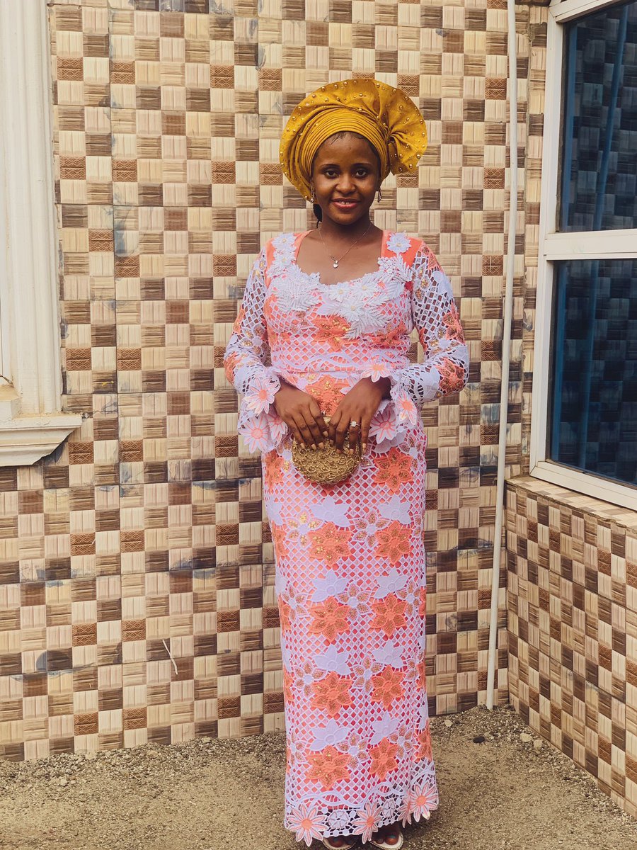 Happy #ThanksgivingService twitter ng.🥂

Child of grace is wishing you a blessed year.🤗