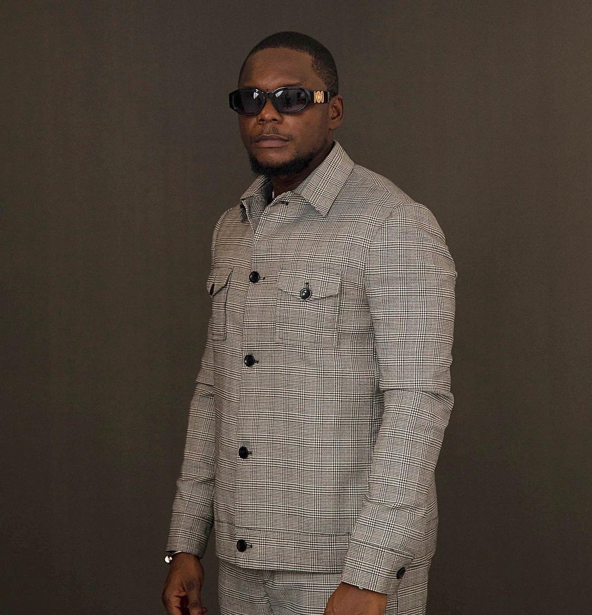 eroc_nig's tweet photo. D I V I N E 🩶🔥🔥

Custom-made 2 piece suits ✂️ available on preorder https://t.co/QSyZGf3kCh