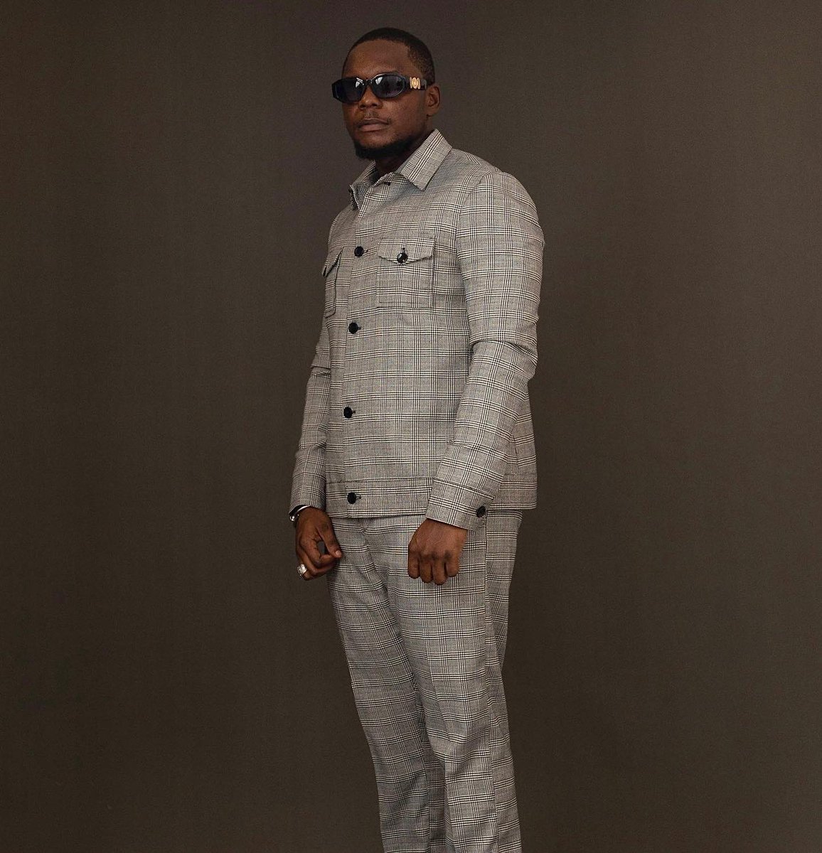 eroc_nig's tweet photo. D I V I N E 🩶🔥🔥

Custom-made 2 piece suits ✂️ available on preorder https://t.co/QSyZGf3kCh