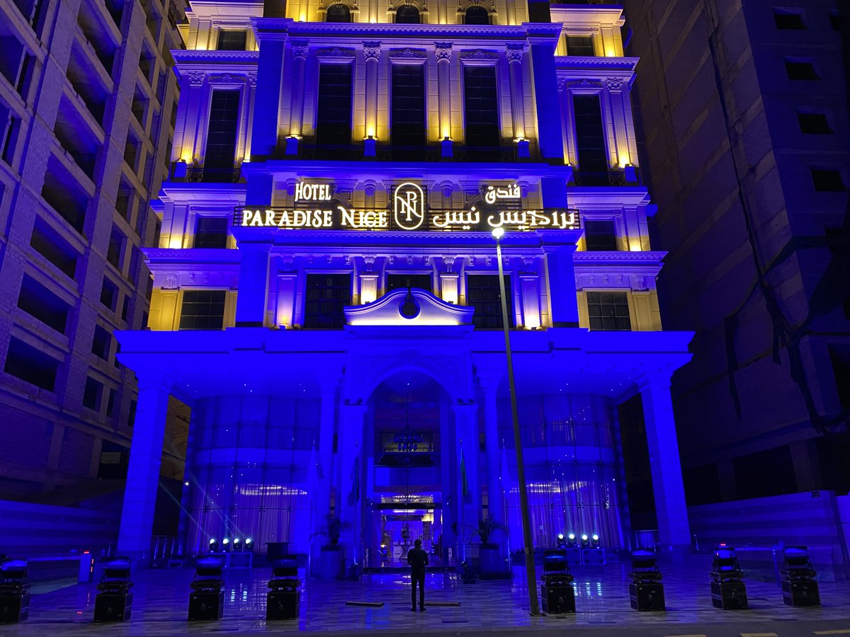 EventMakersInfo's tweet photo. Opening Ceremony of PARADICE NICE HOTEL-Jeddah, Date: 5th Jan 2024
Event Makers installed  LED Screens P2.6, 2 Projecto,  Branded Podium, Sound systems, Lights- wash, moving head spot, red carpet, golden color barriers, red roofs, Conference mics.
#eventmanagementagency #event https://t.co/FHYkajbwSH