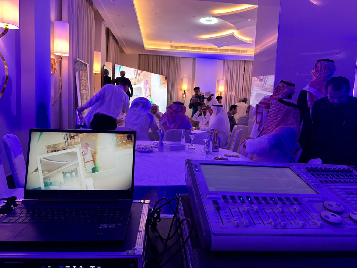 EventMakersInfo's tweet photo. Opening Ceremony of PARADICE NICE HOTEL-Jeddah, Date: 5th Jan 2024
Event Makers installed  LED Screens P2.6, 2 Projecto,  Branded Podium, Sound systems, Lights- wash, moving head spot, red carpet, golden color barriers, red roofs, Conference mics.
#eventmanagementagency #event https://t.co/FHYkajbwSH