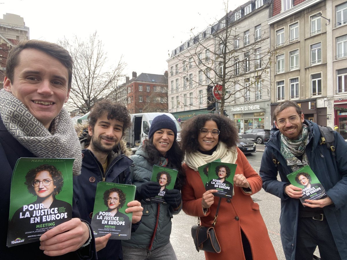 EELV_Lille's tweet photo. Nous étions ce week-end à #Wazemmes #Caulier et #Sébastopol pour vous inviter au MEETING du samedi 20 janvier 16h30 au Grandplayground !

Pour la dignité et la justice en Europe avec @marietouss1 🇪🇺🌻

➡️Pour s'inscrire: https://t.co/Xi1DN1BPy3

À très vite sur le terrain! #Lille https://t.co/ooAFwN1hNT