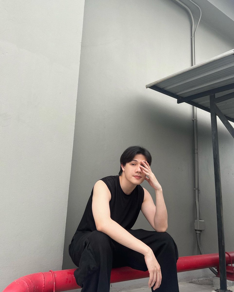 Bank.Thanathip_Family tweet media