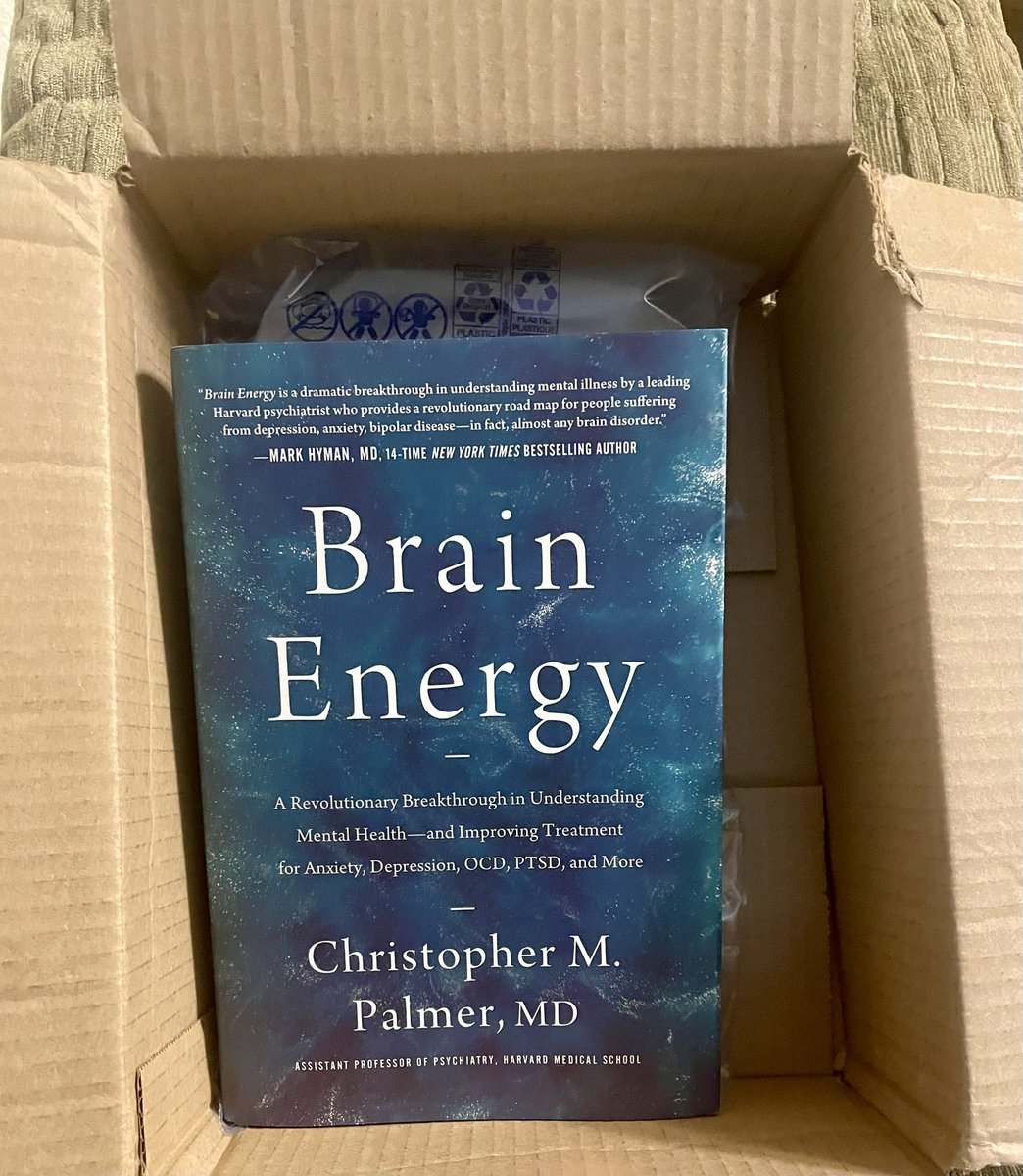 So excited!  Finally received my copy of this!!  
Definitely my pre-bed read this week!! #brainenergy 🖖