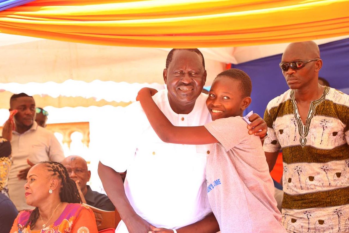 RailaOdinga's tweet photo. Celebrating my Birthday at Markaz Darul Aitam Orphanage in Malindi was truly special. I'm grateful to have spent time with these incredible children. I also thank all those who have sent me heartfelt online wishes and messages. Your kindness makes this day even more meaningful! https://t.co/6TGUY6QUm1