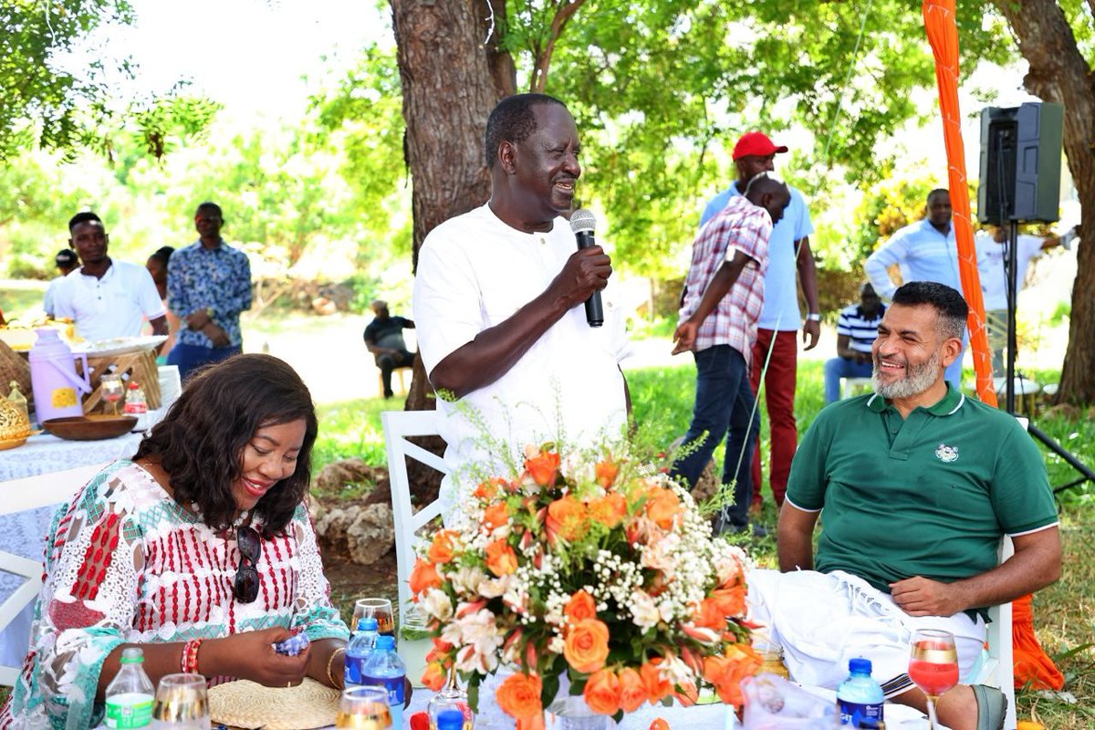 Celebrating my Birthday at Markaz Darul Aitam Orphanage in Malindi was truly special. I'm grateful to have spent time with these incredible children. I also thank all those who have sent me heartfelt online wishes and messages. Your kindness makes this day even more meaningful!