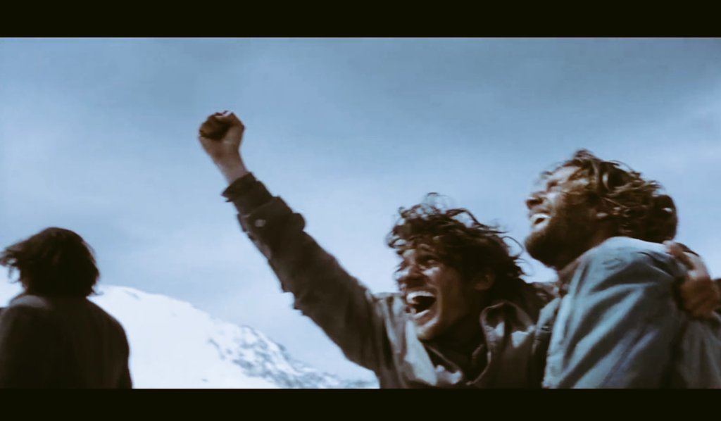 ElOlgaZan's tweet photo. Era muy difícil luego de dos libros, ¡Viven! (1974) y La Sociedad de la Nieve (2008) y una película, Alive (1993) poner esta historia a otro nivel y el hijo de puta de Juan Antonio Bayona lo logró.

(1/6)

𝙇𝙖 𝙎𝙤𝙘𝙞𝙚𝙙𝙖𝙙 𝙙𝙚 𝙡𝙖 𝙉𝙞𝙚𝙫𝙚
(2023)
⭐⭐⭐⭐⭐ https://t.co/1e8ERuJteb