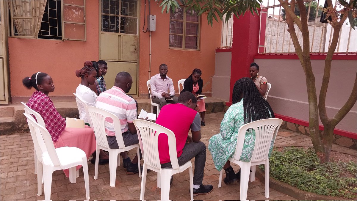 Kyebaptistch's tweet image. 🌟 Grateful for the community gathered to seek wisdom and understanding in regards  to the Bible. Let's embark on this spiritual adventure united in His grace! 🌈🔍 #KyebandoBaptistChurch #BibleStudyCommunity
