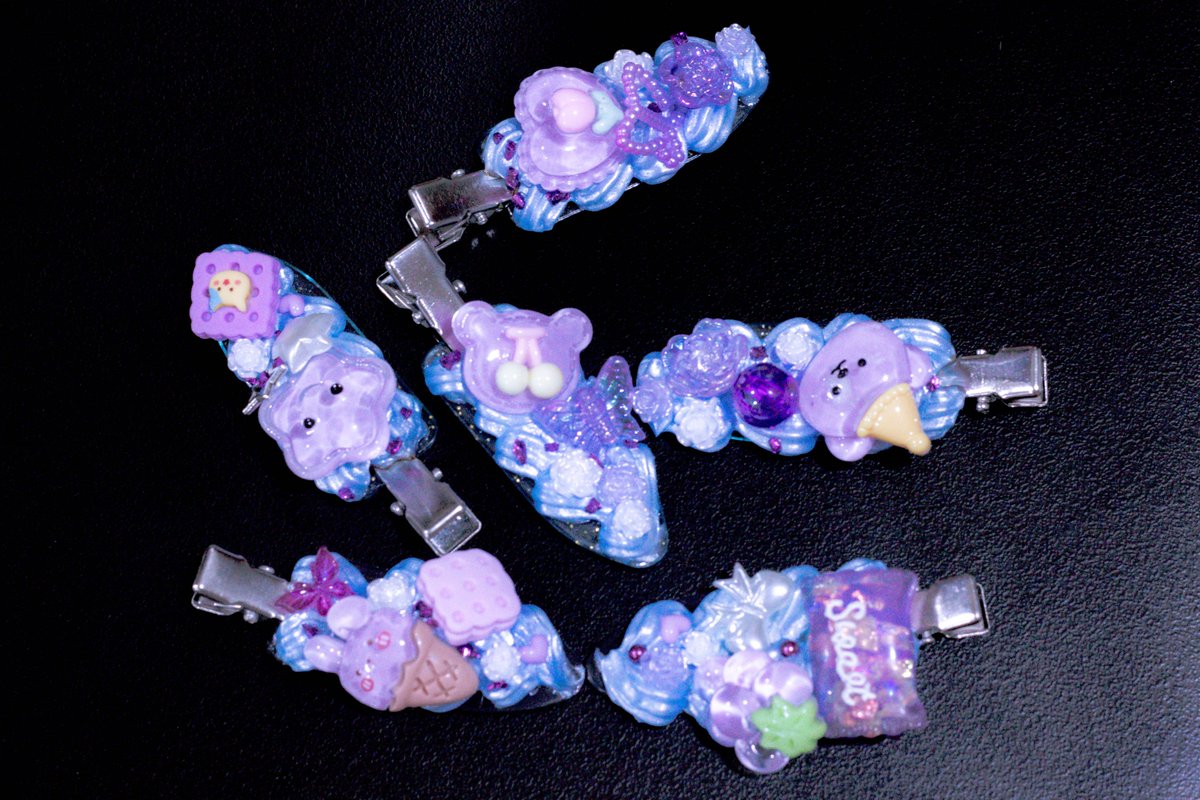 juniperdoodles_'s tweet photo. 𝔹𝕃𝕌𝔼 ℍ𝔸𝕀ℝ ℂ𝕃𝕀ℙ𝕊
𝙁𝙧𝙤𝙢 𝙩𝙝𝙚 𝙡𝙚𝙛𝙩 1 - 6

DM to order
#hairclip #handmade #blue https://t.co/lQnPt6sZXe