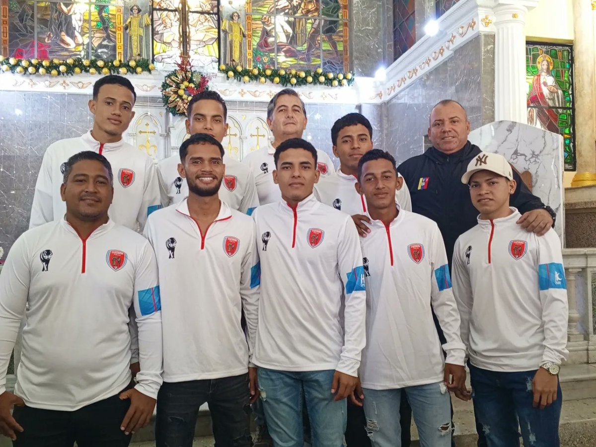 enriquerivas417's tweet photo. Presente en la misa del Deporte 2024 Cumaná edo Sucre https://t.co/rhONRcS5qW