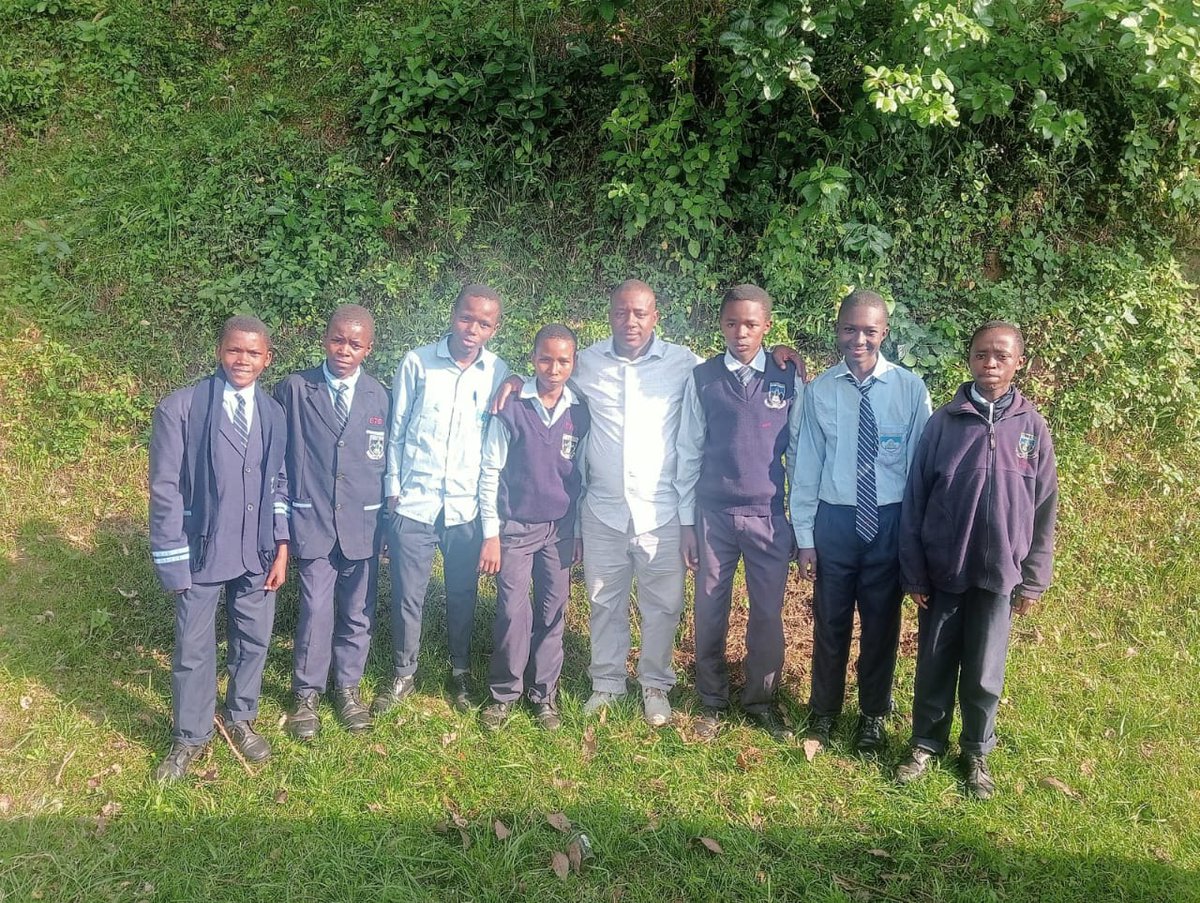 SecludedTrust's tweet photo. Behind closed doors, education never stops. These resilient young minds are ready to embrace the return to school with enthusiasm. Secluded Africa Trust: fostering dreams, one child at a time.

.
.
.
.
#SecludedAfricaTrust #EducationForAll
#BackToSchool
#SecludedAfricaEducation https://t.co/hdjzSX3JzH