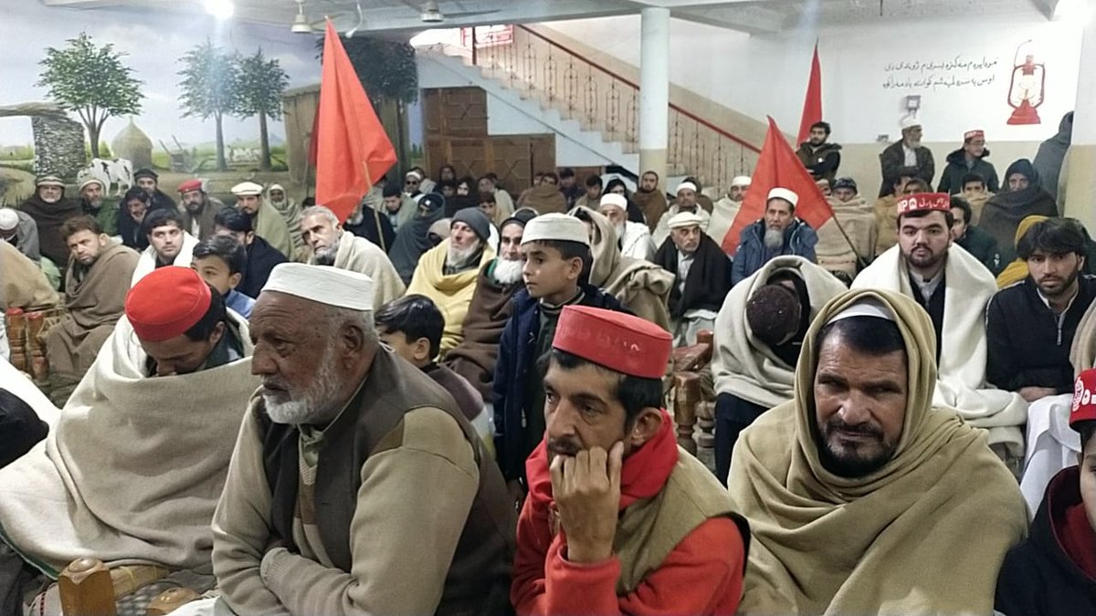 ANPOPakhtunkhwa's tweet photo. اجلاس میں تحصیل چیئرمین گلزار حسین بابک، تحصیل صدر مہتاب بابک اور دیگر عہدیداران و کارکنان بھی موجود تھے۔
#ANPBuner | #Vote4Laltain https://t.co/B9YgJEVlD6