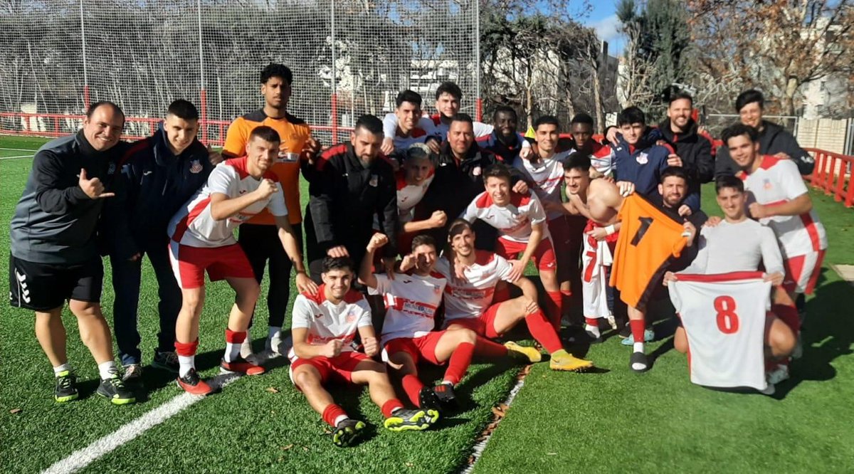 ¡¡HASTA EL FINAL!!👊🏼

🏆Primera de Aficionados Grupo 2
📋Jornada 15
🏟️ <a href="/ADAlcobendas/">Alcobendas CF</a> "A" 1️⃣-2️⃣ <a href="/ADComplutense/">AD Complutense Alcalá</a> "A"
🎯Galera (2)

¡¡Merecida remontada y victoria de los de <a href="/Andyap10/">Andy Alvarez Perez</a> para arrancar el año!!👏🏼
¡¡VAMOS EQUIPO!!💪🏼

<a href="/SalvadorEscoda/">Salvador Escoda</a>🤝🏼

#VamosConTodo👊🏼
#VamosComplu
🤍♥️