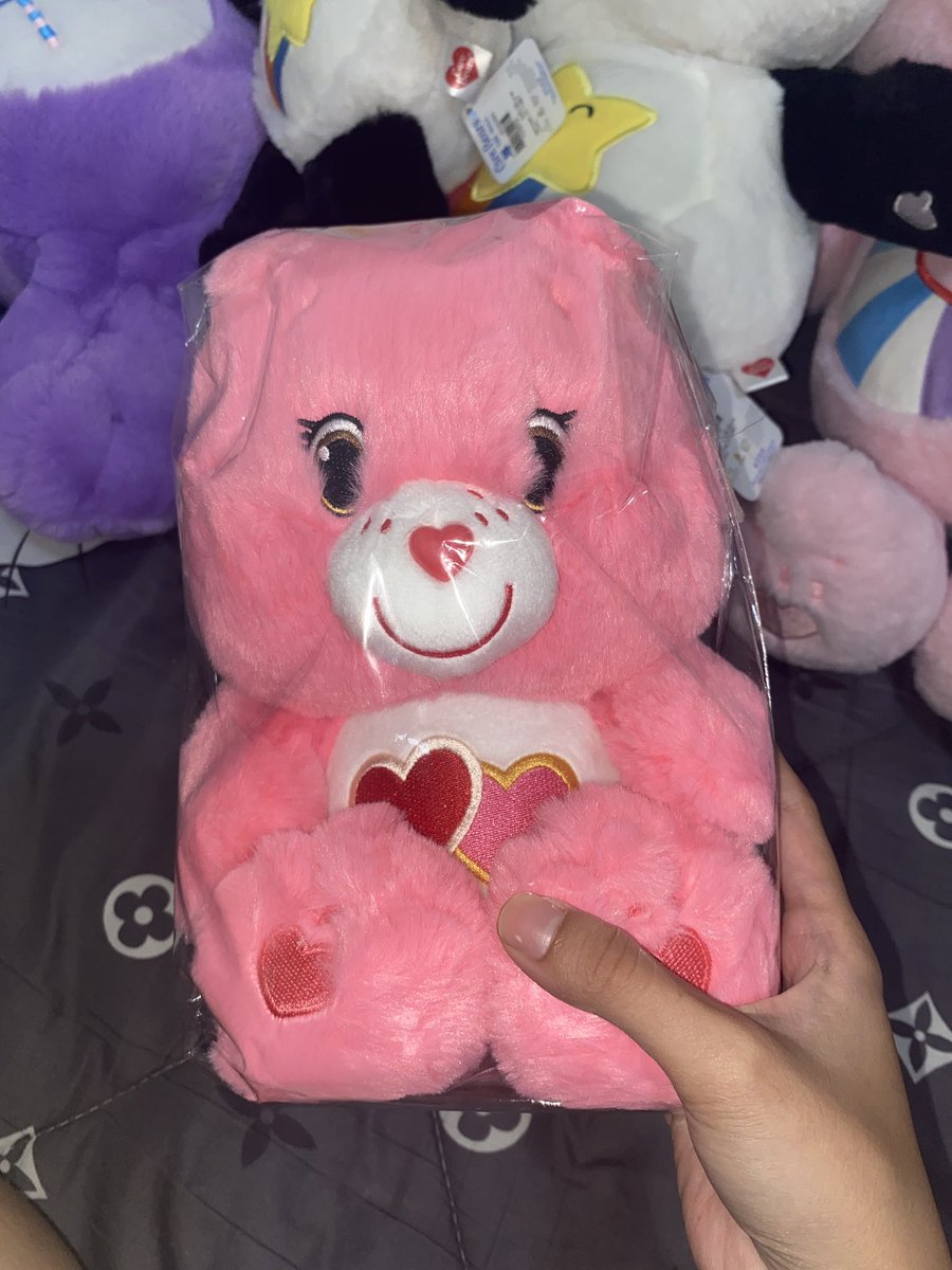 brew9x's tweet photo. 💋 ส่งต่อ carebare love a lot 25cm 

📮  550 ฿ free shipping

 #ตลาดนัดแคร์แบร์ #ตลาดนัดCareBears #แคร์แบร์มือสอง #ส่งต่อแคร์แบร์ https://t.co/Fqk8emRarC