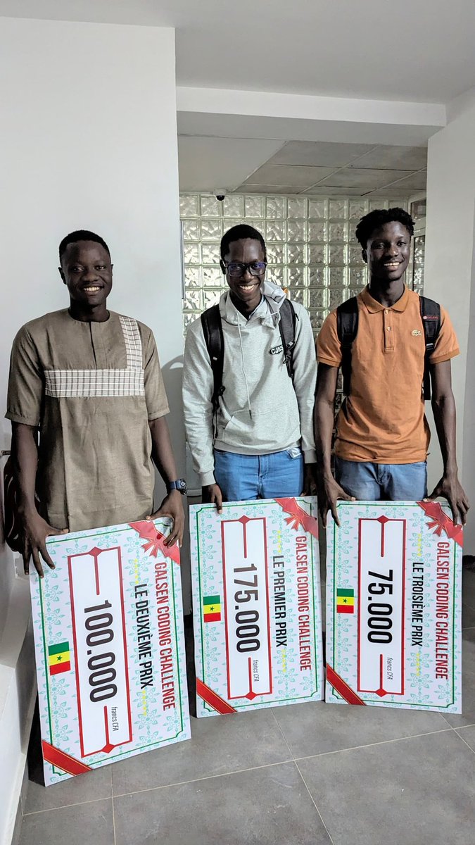 Elias W. BA (@eliaswalyba) on Twitter photo Nous avons clôturé avec succès la première édition du #GalsenCodingChallenge, qui portait sur l'implémentation du Jeu de la Vie de John Conway, lors du cocktail organisé par <a href="/BittyLohoNdiaye/">Soxna Bitty aka Jinax Digital</a>. Nous tenons à exprimer notre immense gratitude envers elle pour cette précieuse Nous avons clôturé avec succès la première édition du #GalsenCodingChallenge, qui portait sur l'implémentation du Jeu de la Vie de John Conway, lors du cocktail organisé par <a href="/BittyLohoNdiaye/">Soxna Bitty aka Jinax Digital</a>. Nous tenons à exprimer notre immense gratitude envers elle pour cette précieuse