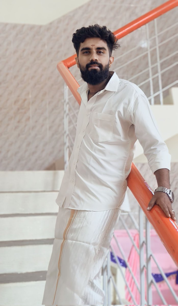 iam_beardo_'s tweet photo. நம்ம பங்குக்கு..
#veshtiday https://t.co/Zqxq47y348