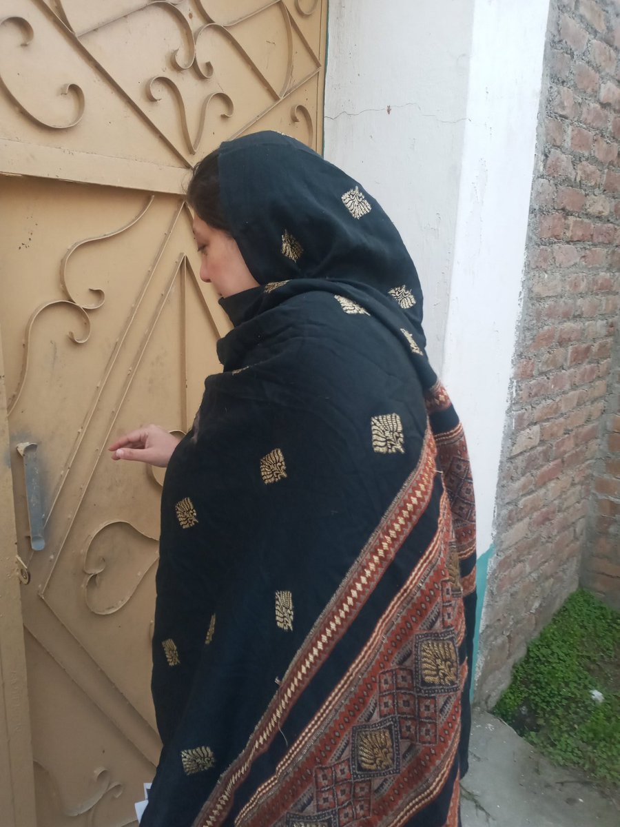 Palwasha_Abbas's tweet photo. #PK66 #Shabqadar Door to Door moblizations drives 
#Vote4Mountain https://t.co/xtsmnoGazU
