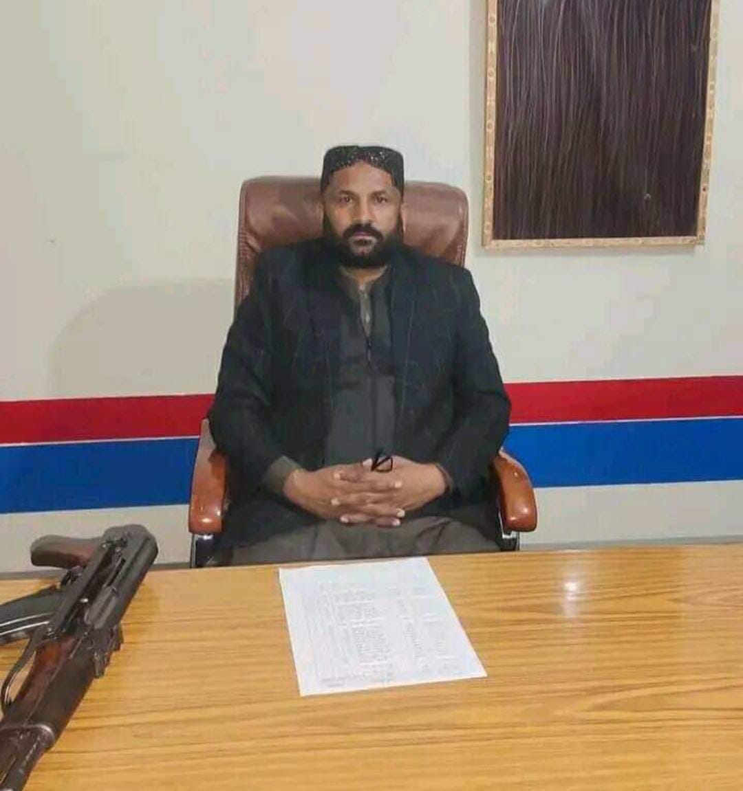 sajjadale's tweet photo. سندھ پولیس میں BAN کے باوجود تعیناتیاں جاری ،،،،الیکشن کمیشن کی پابندی کے باوجود 
عبدالشکور لاکھو انچارج CIA ضلع دادو تعینات ،،،، https://t.co/zubxcGi4YO