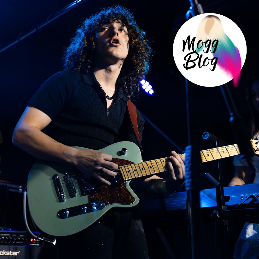 MoggBlog's tweet image. Got the Sunday scaries? I've some banging tunes to share with you!

Read my review of the new releases from Kipani, Sam Roberts, Neo &amp;amp; Neo &amp;amp; Faded Rose below.

👉moggblog.com/2024/01/03/pre…
👉Listen to a playlist of indie finds here: shorturl.at/hmnRZ