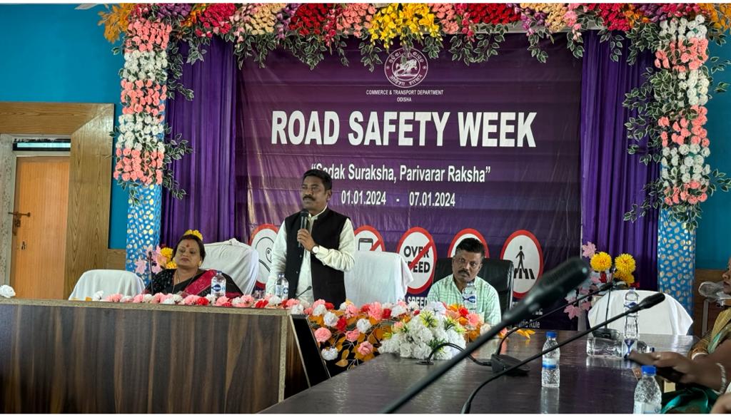 Road safety closing programme is conducted at Koraput in presence of MLA Koraput, SP Koraput, ADM Koraput. 50 members of auto associations,200 college students and others.<a href="/dmkoraput/">Collector and District Magistrate, Koraput</a> <a href="/SPkoraput/">Koraput Police</a> <a href="/STAOdisha/">State Transport Authority, Odisha</a> <a href="/CTOdisha/">ବାଣିଜ୍ୟ ଓ ପରିବହନ ବିଭାଗ । Commerce & Transport</a>