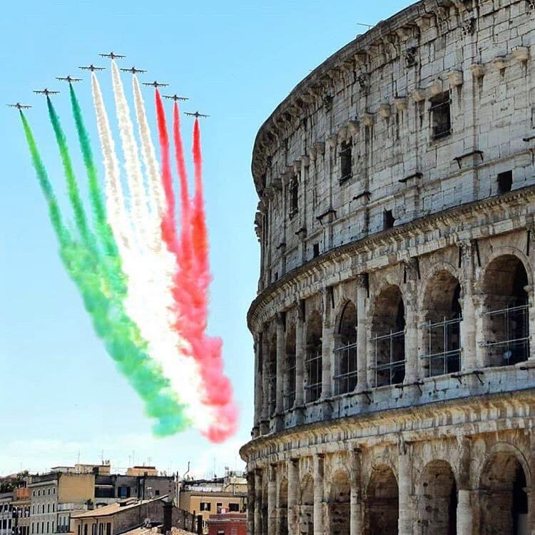 #FestadelTricolore 🇮🇹

📸 IG fabio_insta88