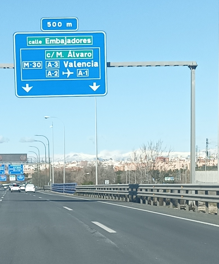 InigoMore's tweet photo. Snow arrived to #Madrid in 2024 https://t.co/XPQL5zqRCk
