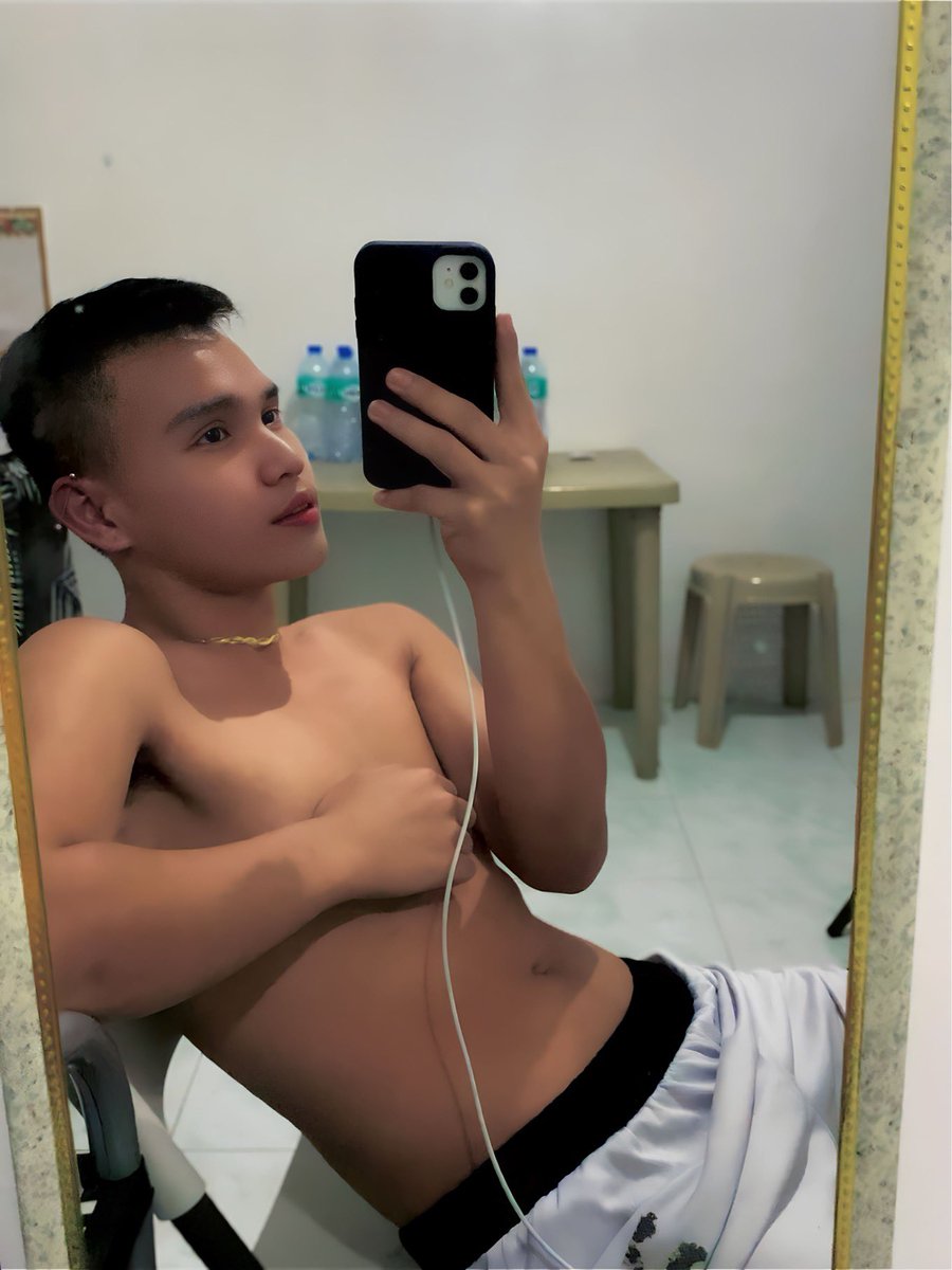 PutchKerson's tweet photo. Come with me 💦🌪️ https://t.co/aSPZTOB7PN