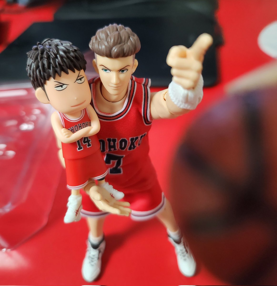 크림빈 tweet media