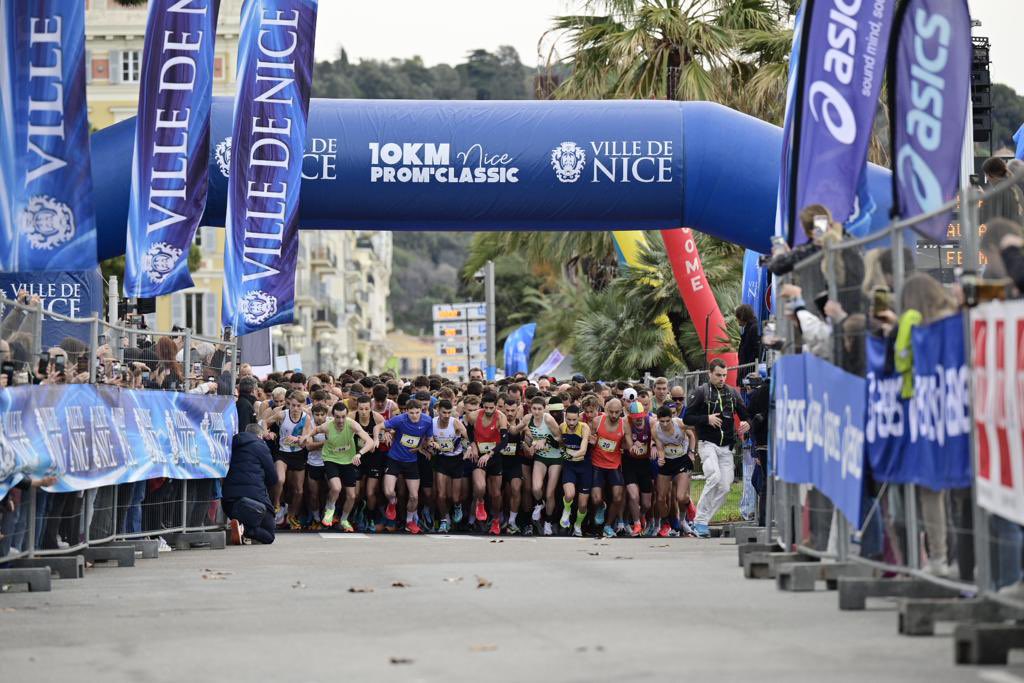 PromClassic tweet media