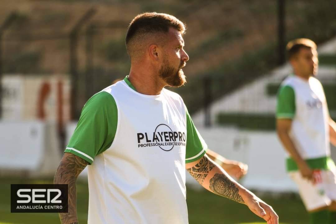 Este deporte te pone en situaciones de las que tod@s opinan pero nadie entiende... A veces es mejor mirar para otro lado, desear lo mejor y seguir tu camino y yo estoy preparado para lo que venga!!!⏳⚽