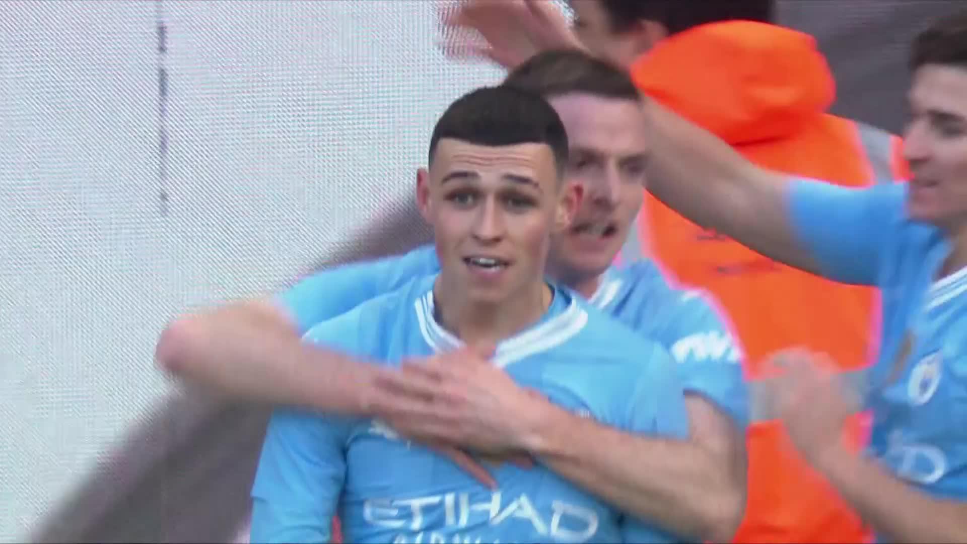 A man in form 🤩@England and @ManCity star, @PhilFoden scores for the holders 🏆#EmiratesFACup