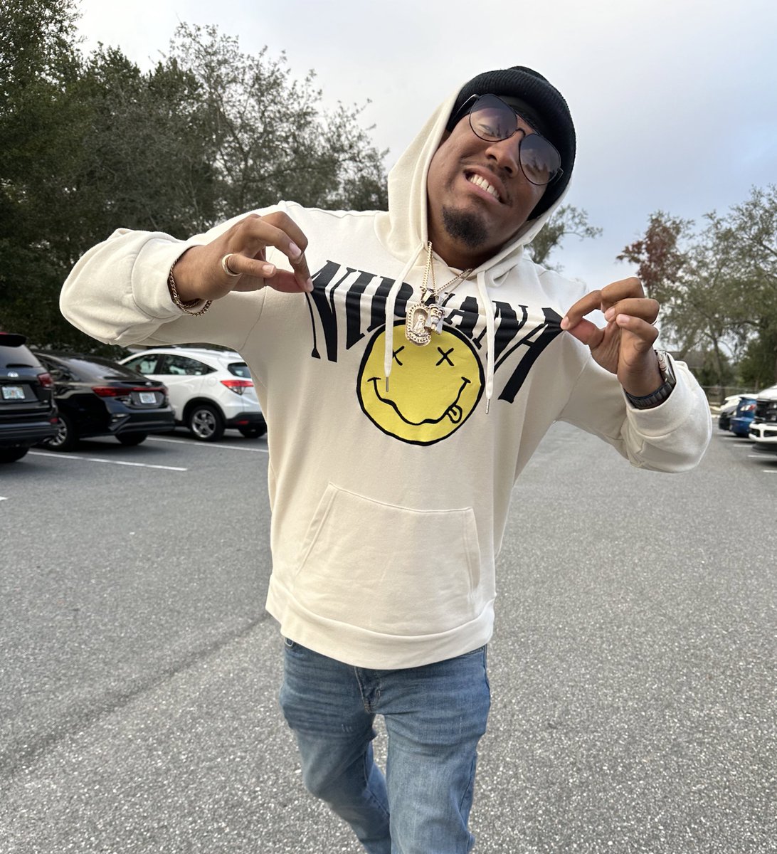 ThinkJustinJ's tweet image. &quot;Life isn’t as serious as the mind makes it out to be&quot; 😵💯 #thinkjustinjames